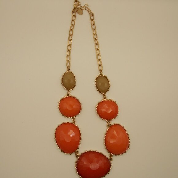 Necklace and Earring Set - Picture 4 of 4